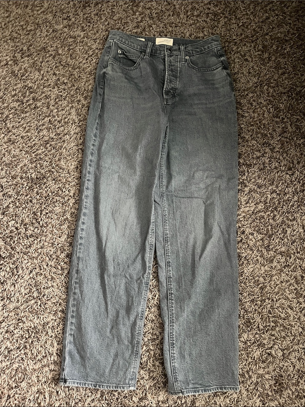 Women’s Straight Fit Gray Jeans - High Waisted Universal Thread